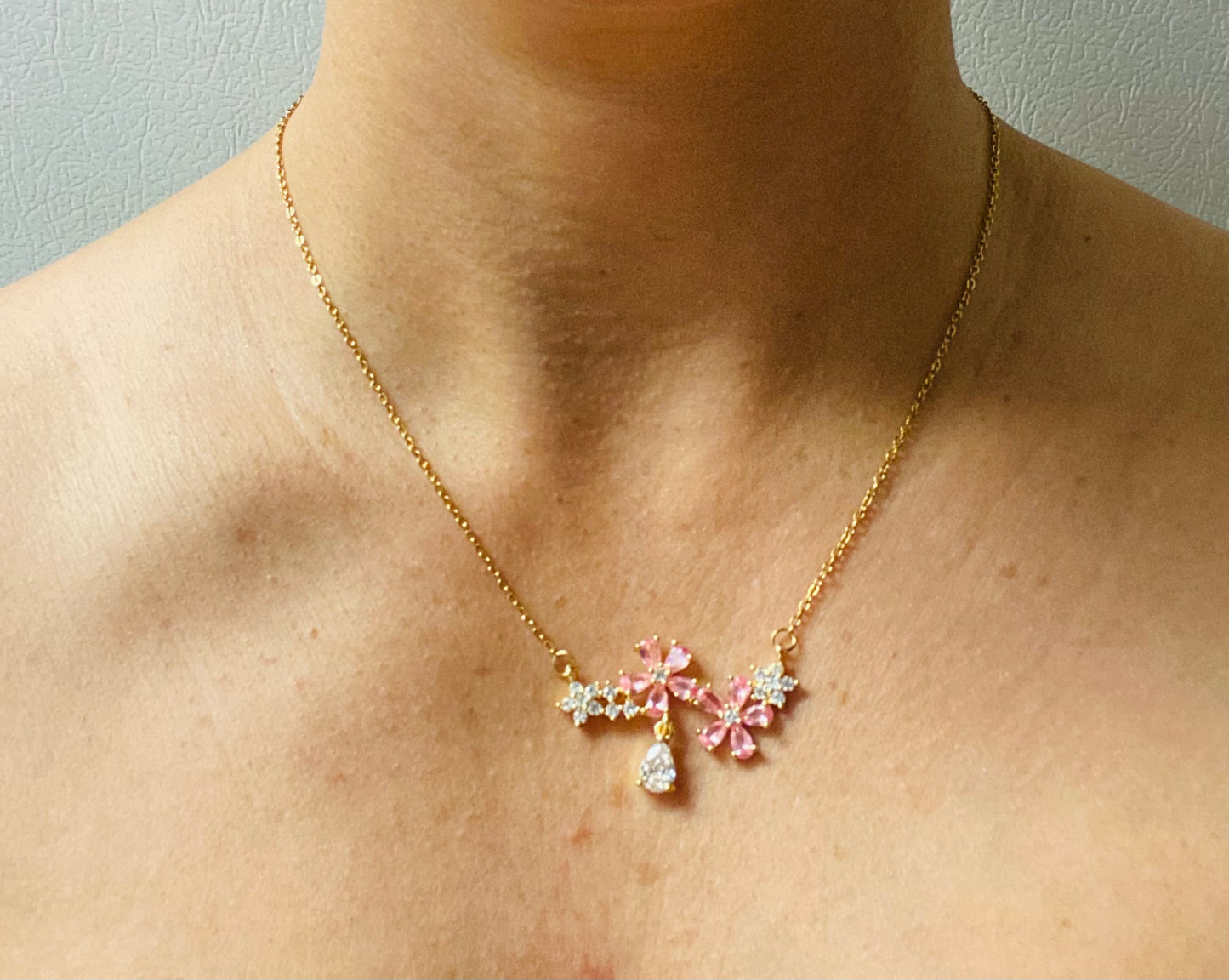 Crystal Pink Flowers Necklace 18k Gold Plated