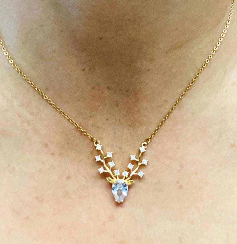 Crystal Reindeer Necklace 18k Gold Plated