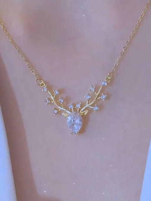 Crystal Reindeer Necklace 18k Gold Plated